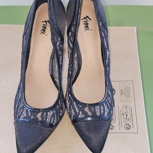 FIONI Clothing Black Lace Heels